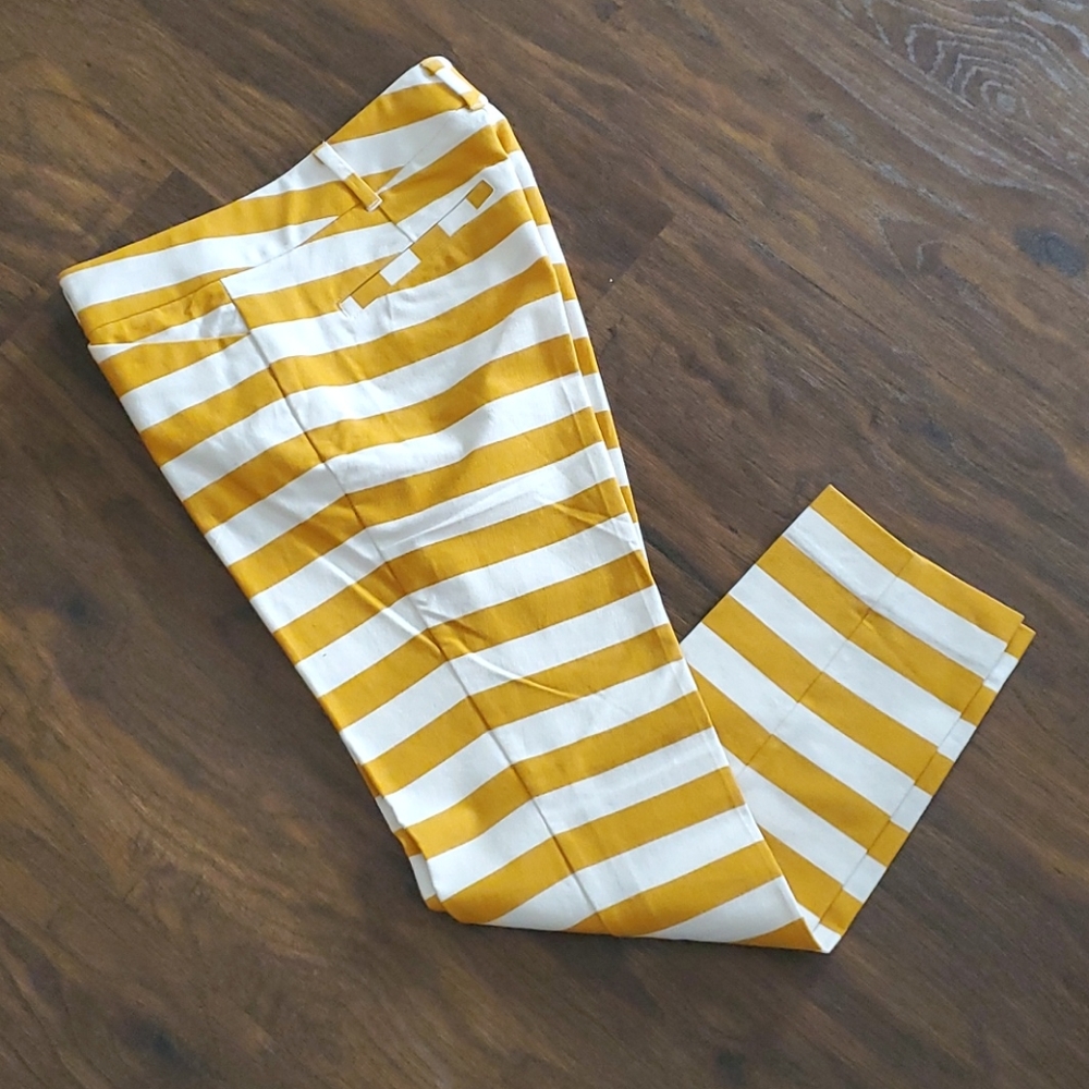 Cropped trousers